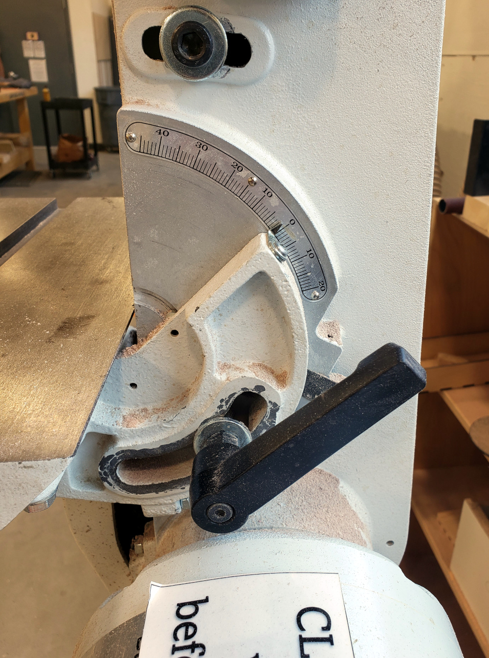 wood_shop_vertical_belt_sander_angle_adjustment.jpg